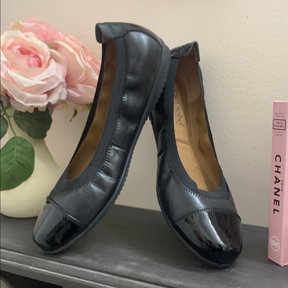 Josef Seibel Black Patent Leather Cap Toe Ballet Flats